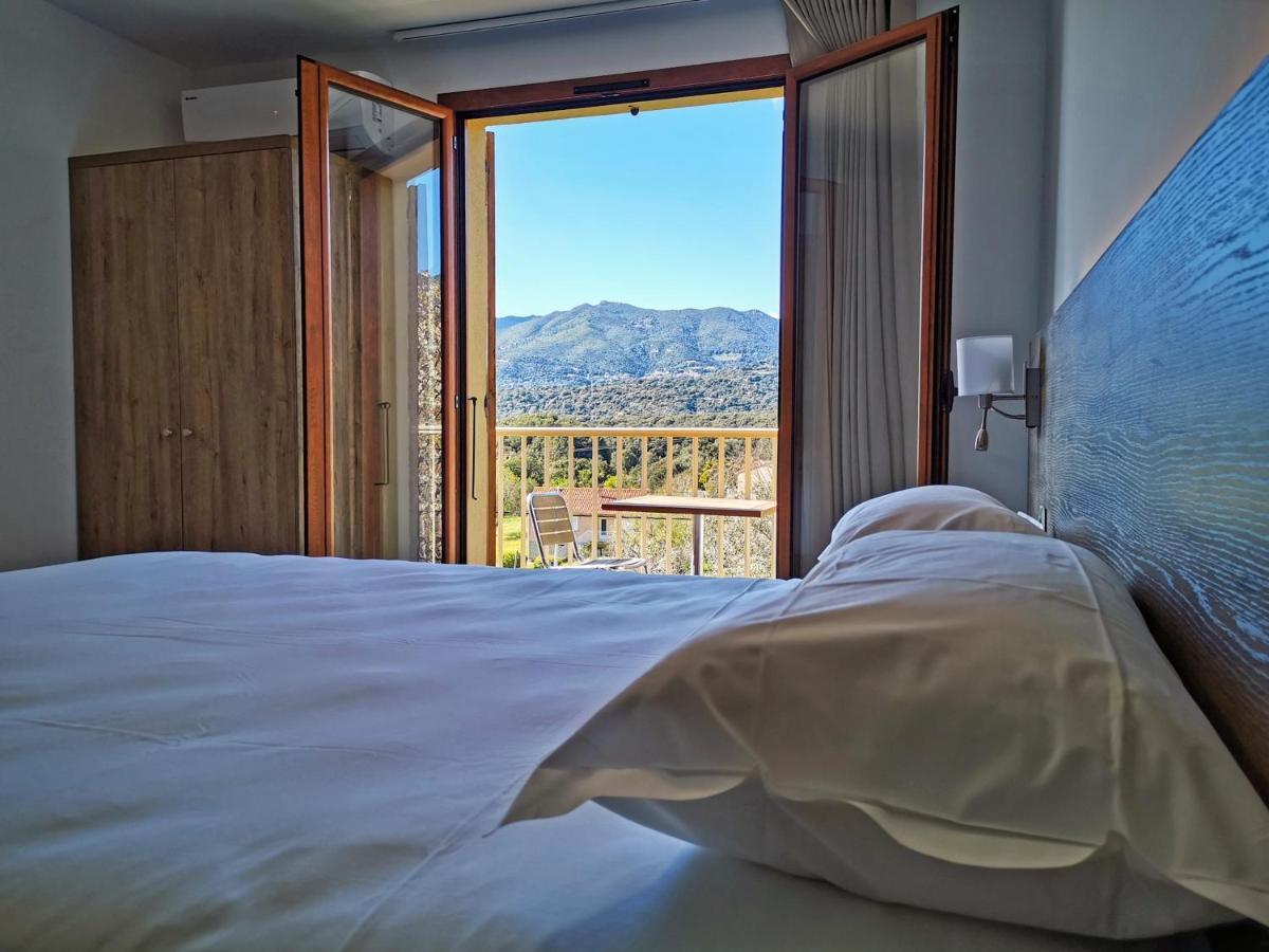 Ustaria Apartment Peri Екстериор снимка