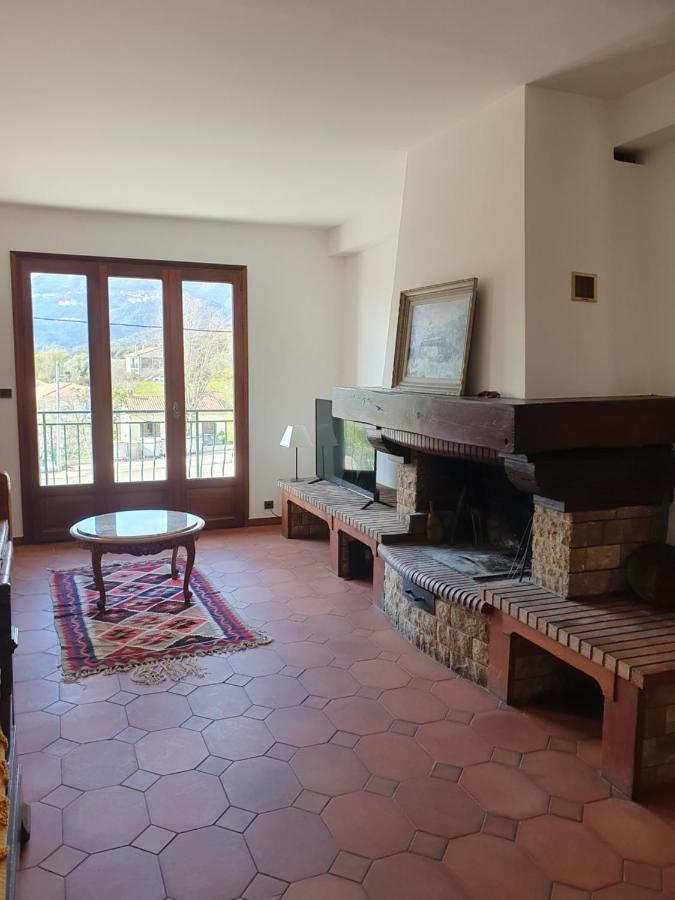 Ustaria Apartment Peri Екстериор снимка